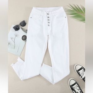 White skinny jeans size small distressed frayed raw hem